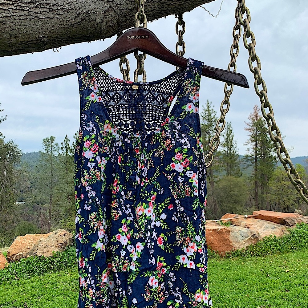 Princess Vera Wang floral tank top